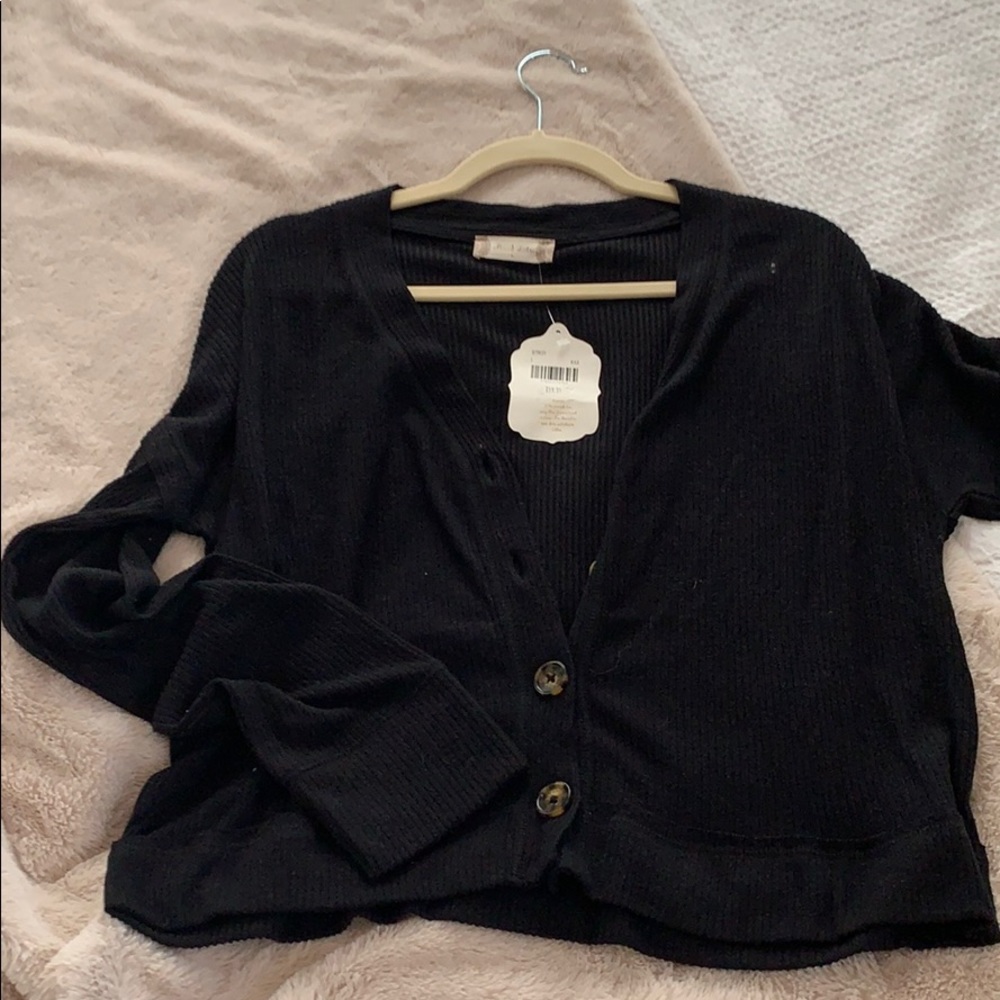 Black crop top